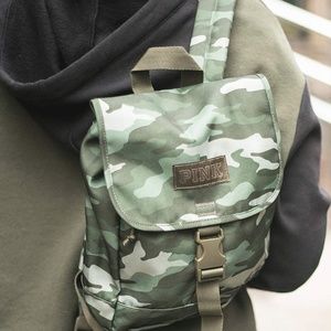 RARE -  VS - CAMOUFLAGE BACKPACK